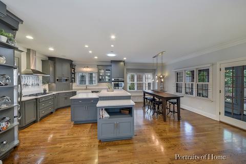 705 N West St, Wheaton, IL 60187 photo 7