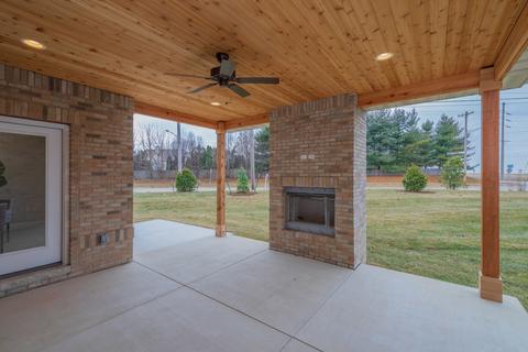 2 Bent Ct, Bloomington, IL 61704 photo 40