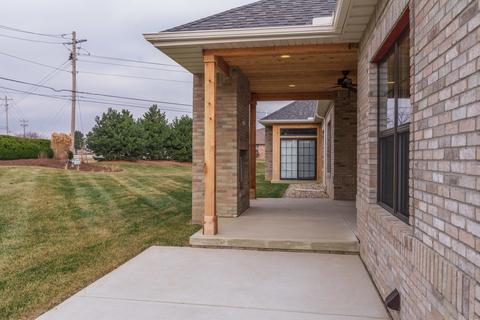 2 Bent Ct, Bloomington, IL 61704 photo 45