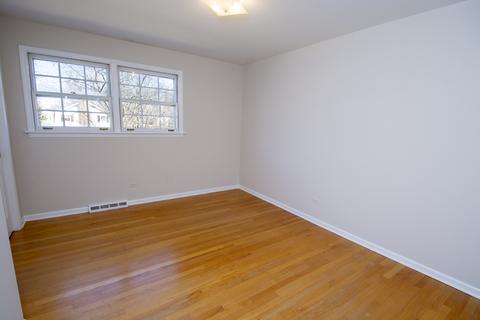 140 Fairway Ln, Wheaton, IL 60189 photo 14