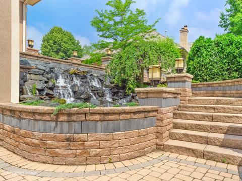 8269 Greystone Ct, Burr Ridge, IL 60527 photo 6