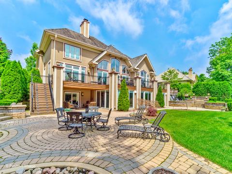 8269 Greystone Ct, Burr Ridge, IL 60527 photo 3