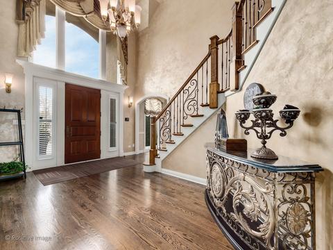 8269 Greystone Ct, Burr Ridge, IL 60527 photo 7