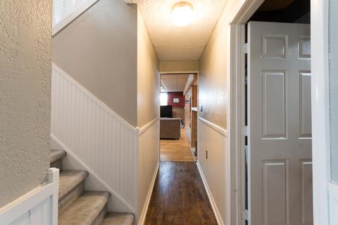 509 Castle Rd, Mchenry, IL 60050 photo 21