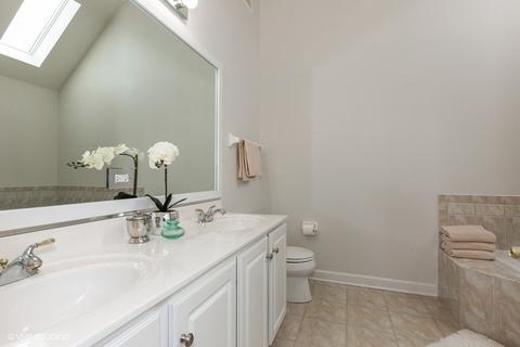 3908 Grassmere Rd, Naperville, IL 60564 photo 18