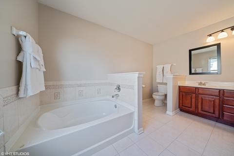 14640 Capital Dr, Plainfield, IL 60544 photo 11
