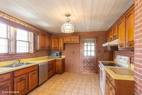 16289 Willrett Rd, Malta, IL 60150 photo 3