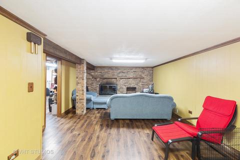 56 Arrowhead Dr, Thornton, IL 60476 photo 5