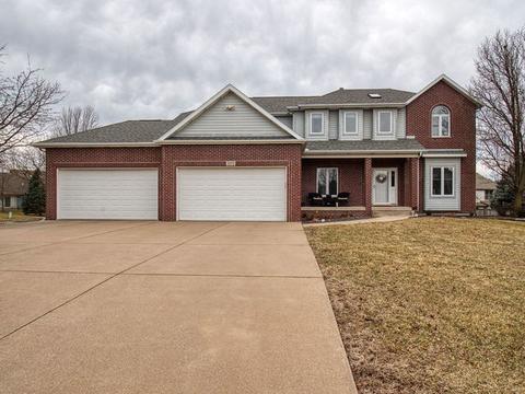 3001 Rusty Ln, Bloomington, IL 61704 photo 1
