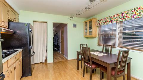 1018 Pershing Ave, Wheaton, IL 60189 photo 7