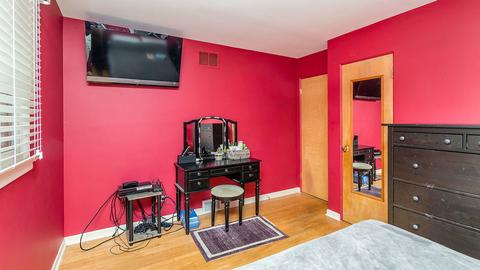 1018 Pershing Ave, Wheaton, IL 60189 photo 10