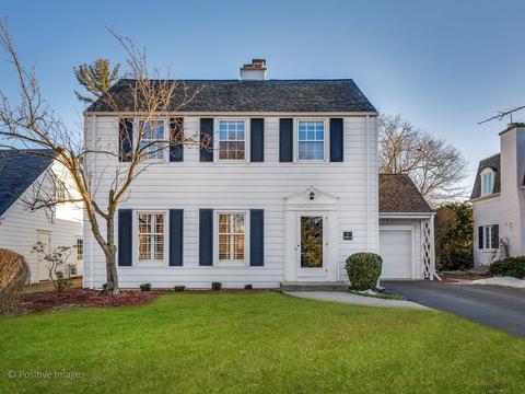 7 Overlook Dr, Golf, IL 60029 photo 1