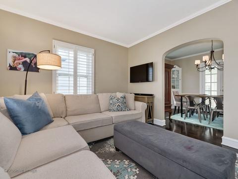 7 Overlook Dr, Golf, IL 60029 photo 9