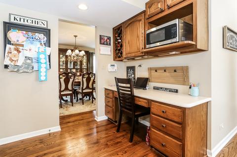 5502 Silentbrook Ln, Rolling Meadows, IL 60008 photo 13
