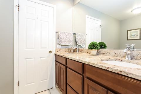 5502 Silentbrook Ln, Rolling Meadows, IL 60008 photo 25