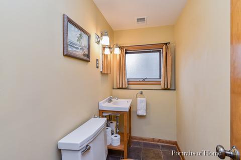 1928 Martingale Rd, Wheaton, IL 60187 photo 11