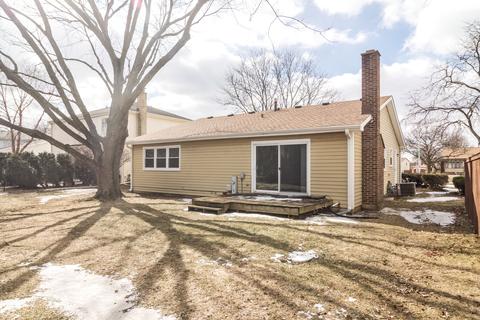 775 Jody Ln, Hoffman Estates, IL 60169 photo 12
