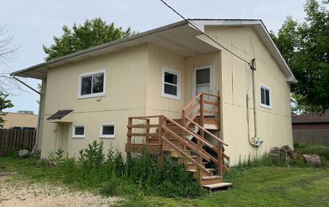 103 W Riverside Dr, Mchenry, IL 60051 photo 2