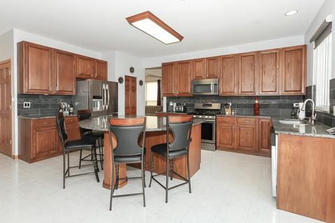 231 Butler Dr, Bartlett, IL 60103 photo 7
