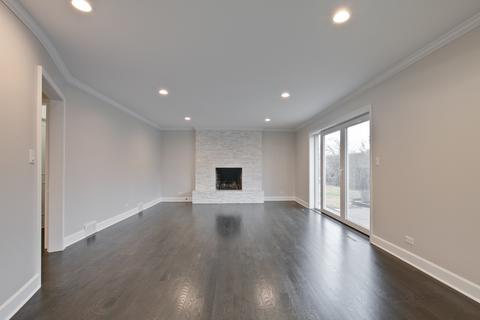 855 Sutton Dr, Northbrook, IL 60062 photo 11
