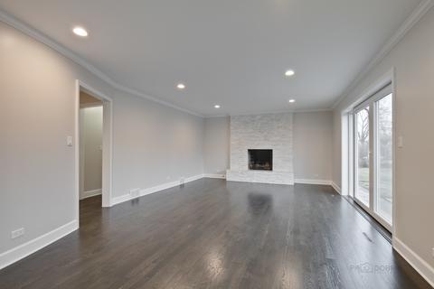 855 Sutton Dr, Northbrook, IL 60062 photo 12
