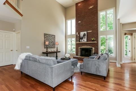 2266 Red Maple Ln, Aurora, IL 60502 photo 9
