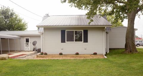 403 N Jackson St, Philo, IL 61864 photo 6