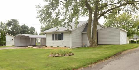403 N Jackson St, Philo, IL 61864 photo 3