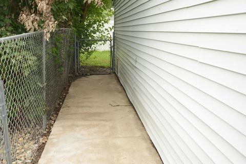403 N Jackson St, Philo, IL 61864 photo 22
