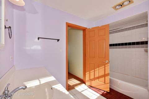 115 E North Ave, Elmhurst, IL 60126 photo 17