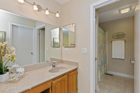 705 Claymont Ct, Algonquin, IL 60102 photo 8
