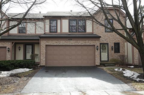 4574 Opal Dr, Hoffman Estates, IL 60192 photo 1