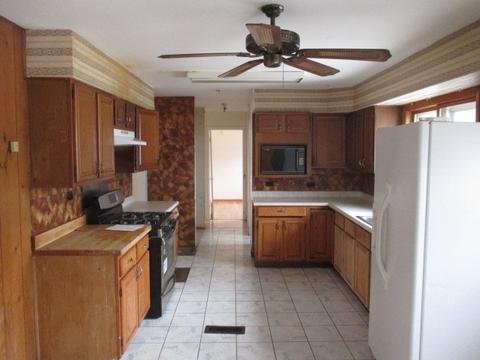377 Jeanne Ter, Wheeling, IL 60090 photo 7