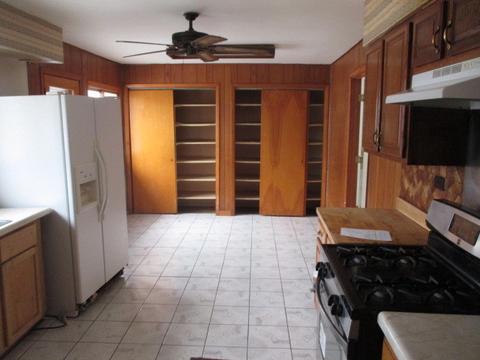 377 Jeanne Ter, Wheeling, IL 60090 photo 6