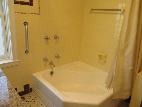 3539 Maple Ave, Berwyn, IL 60402 photo 9