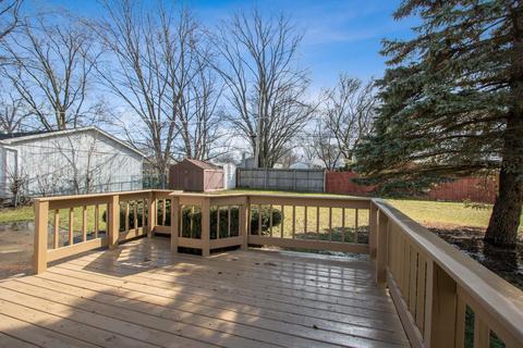 2115 Rolling Ridge Ln, Lindenhurst, IL 60046 photo 14