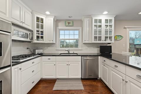 2 S259 Arrowhead Dr, Wheaton, IL 60189 photo 7