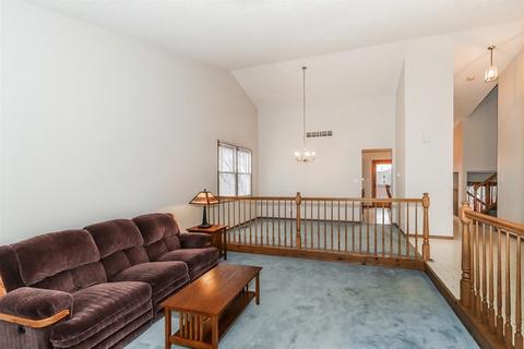 1052 Trillium Ln, Bartlett, IL 60103 photo 3