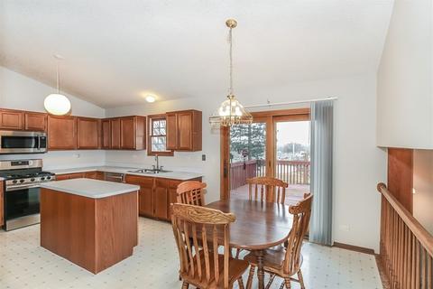 1052 Trillium Ln, Bartlett, IL 60103 photo 12