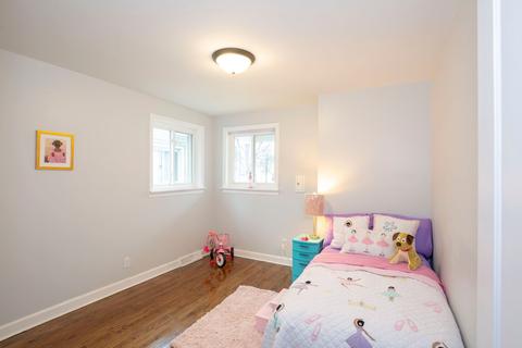 9655 S Prairie Ave, Chicago, IL 60628 photo 13