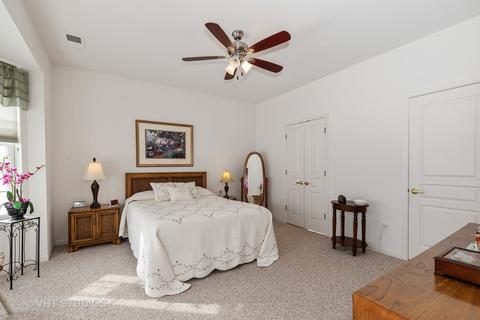 2443 Rolling Rdg Ln, Elgin, IL 60124 photo 10