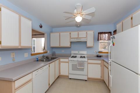 2207 Henning Pl, Plainfield, IL 60586 photo 6