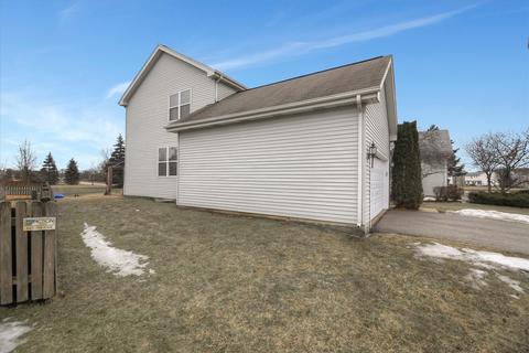 28905 Sawmill Ln, Lakemoor, IL 60051 photo 4