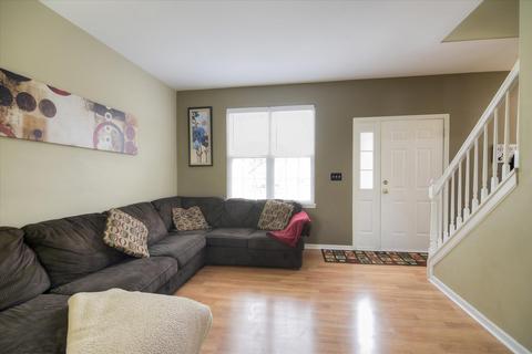 28905 Sawmill Ln, Lakemoor, IL 60051 photo 5