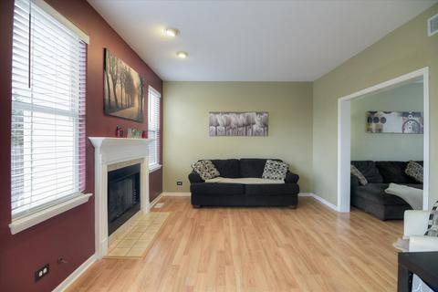28905 Sawmill Ln, Lakemoor, IL 60051 photo 7