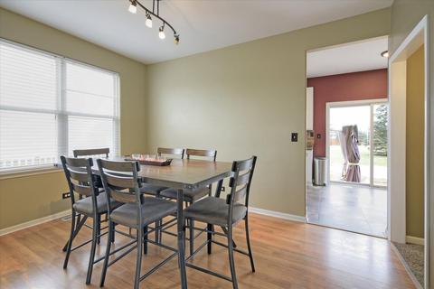 28905 Sawmill Ln, Lakemoor, IL 60051 photo 12