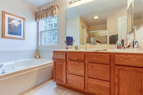 57 Bay Dr, Itasca, IL 60143 photo 18