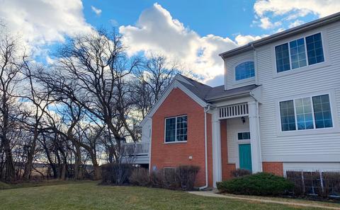 2067 Concord Dr, Mchenry, IL 60050 photo 2