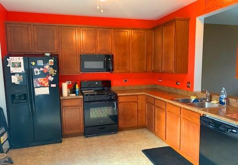 2067 Concord Dr, Mchenry, IL 60050 photo 4
