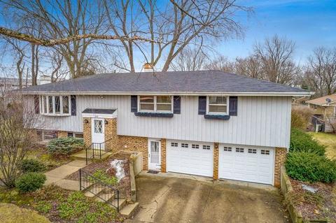 610 Howard Ct, East Dundee, IL 60118 photo 1